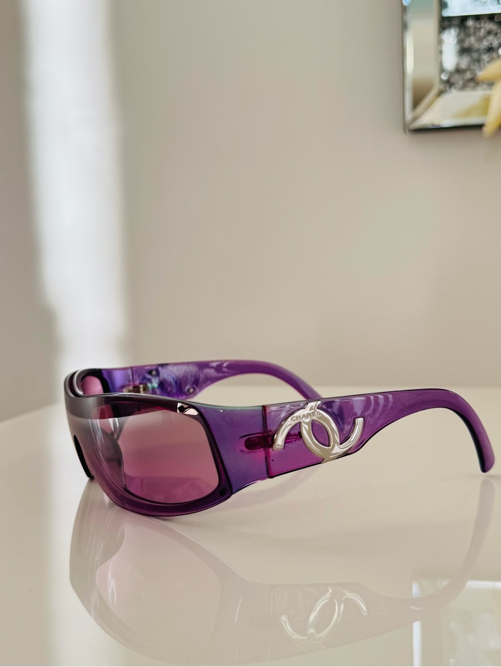 EXTREMELY RARE ✨ Vintage Chanel alien purple sunglasses